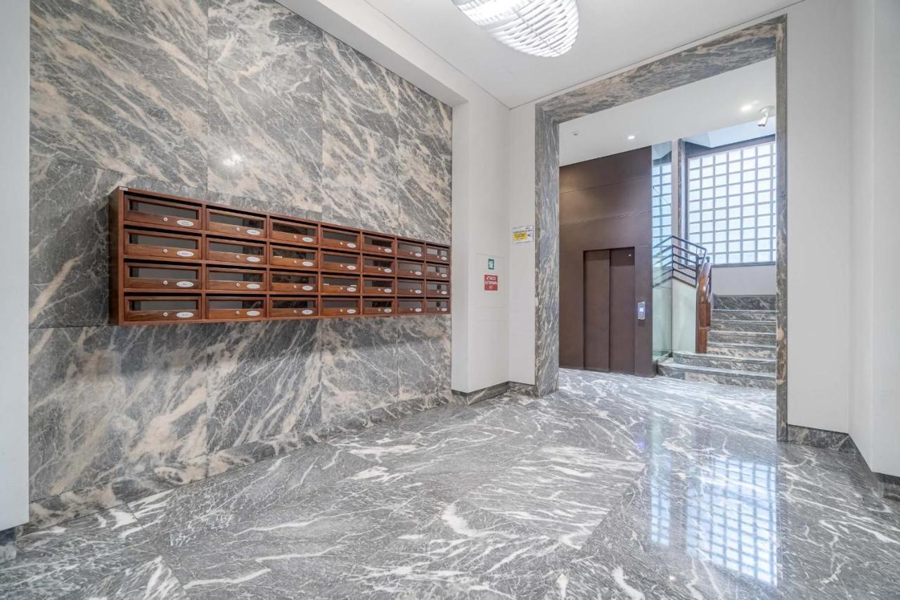 Turin Oasis Botanique Modern & Central Apartment ภายนอก รูปภาพ