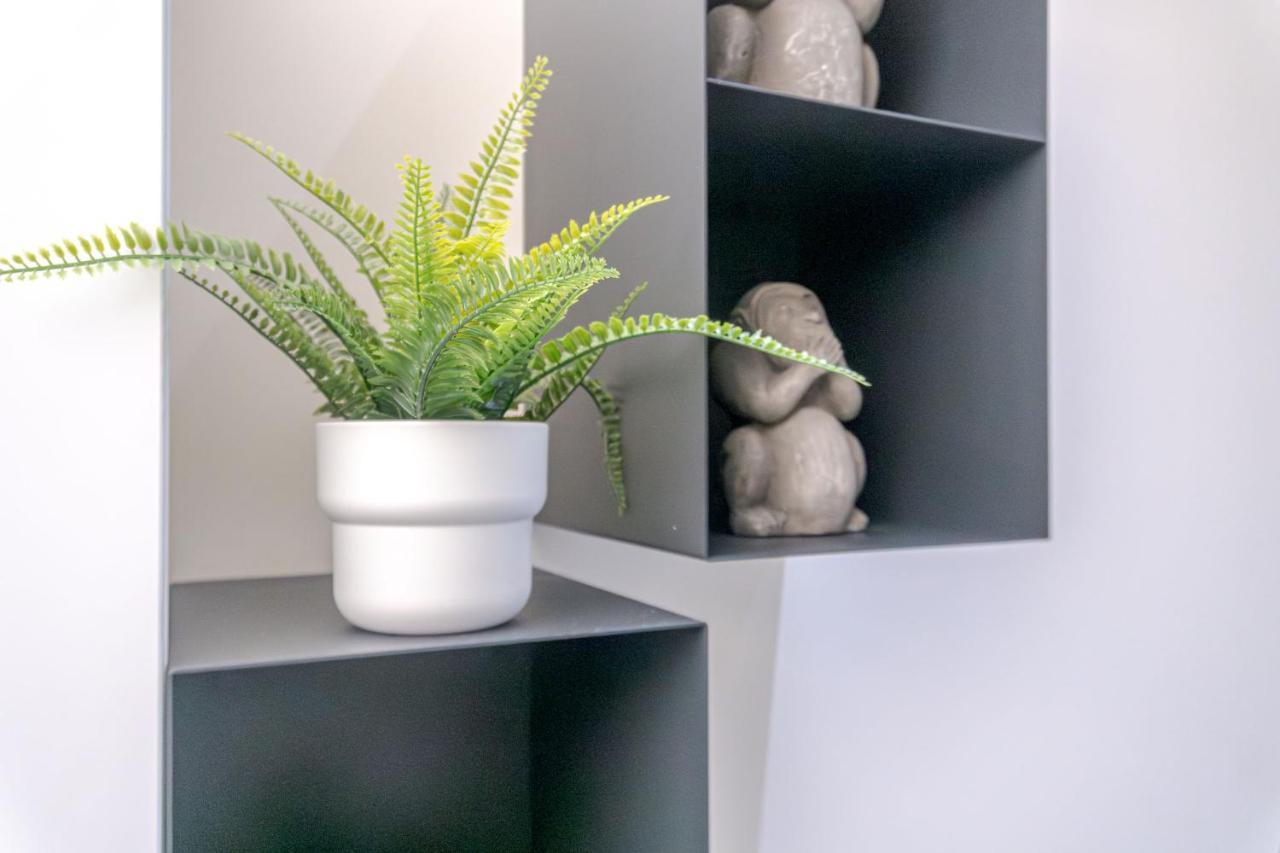 Turin Oasis Botanique Modern & Central Apartment ภายนอก รูปภาพ